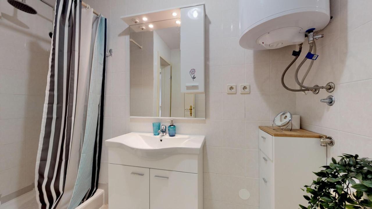 Emily Deluxe Superior 5 Star Studio Apartment, Your Piece Of Heaven With Sea & Park View Новиград Экстерьер фото